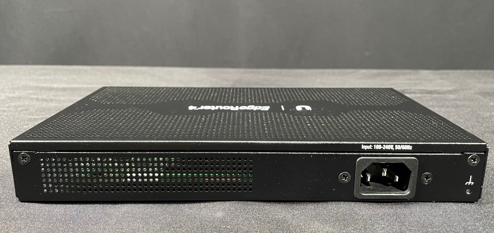 Ubiquiti ER-4 Wired Ethernet Edge Router- Same Day Shipping