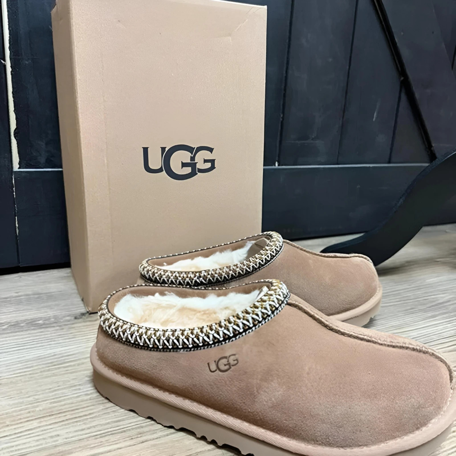 New UGG Big Kids Tasman Slipper Sz 11 to 6 (Chestnut, 1019066K) 100% Authentic