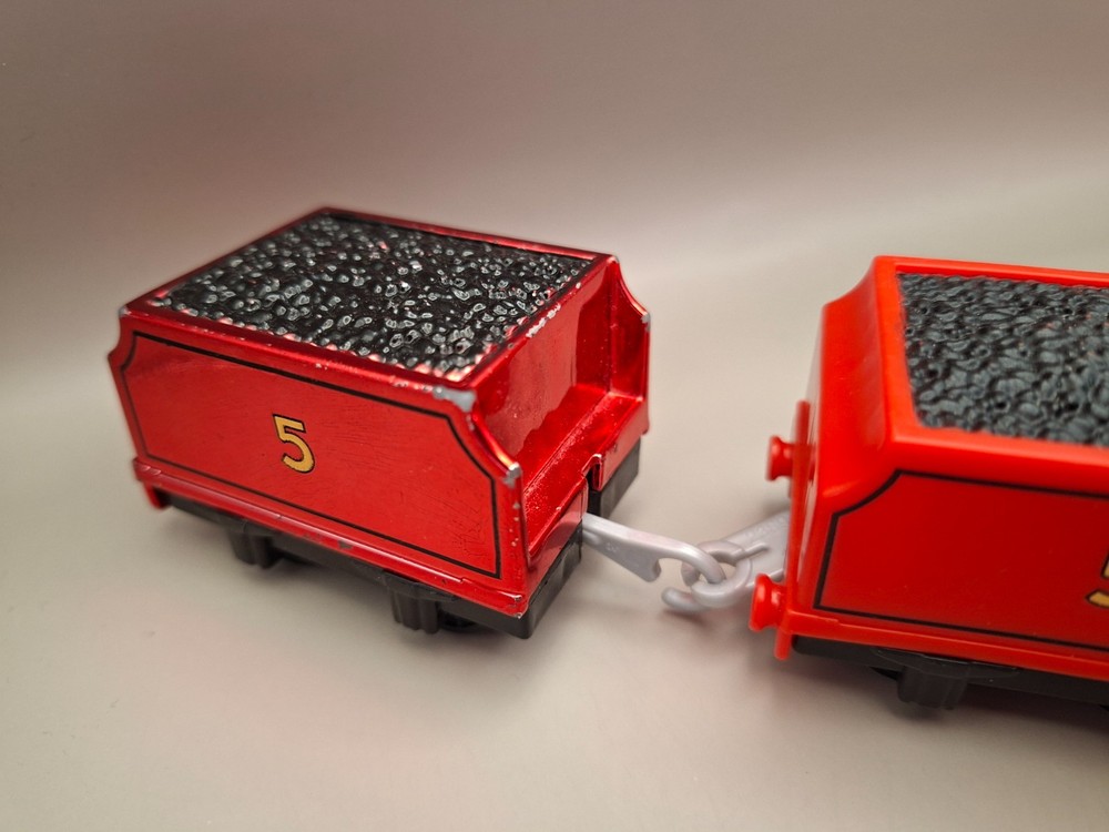 Scared James Trackmaster Train Motorized - 2013 Mattel Thomas the Tank Engine