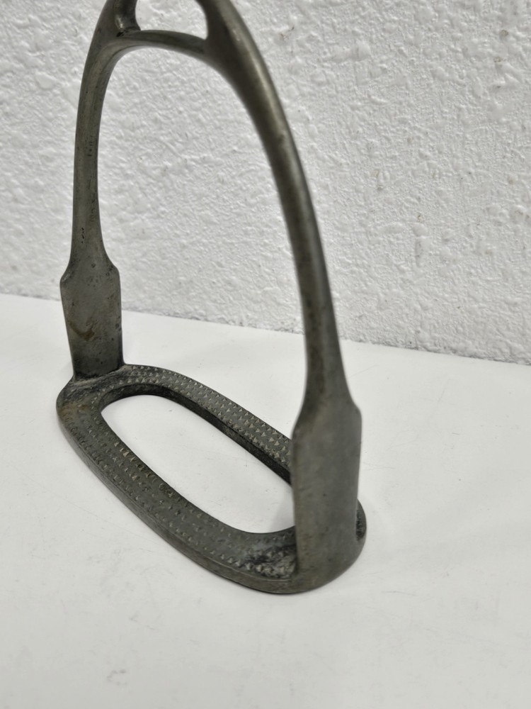 English Stirrup Single Solid Nickel? Metal