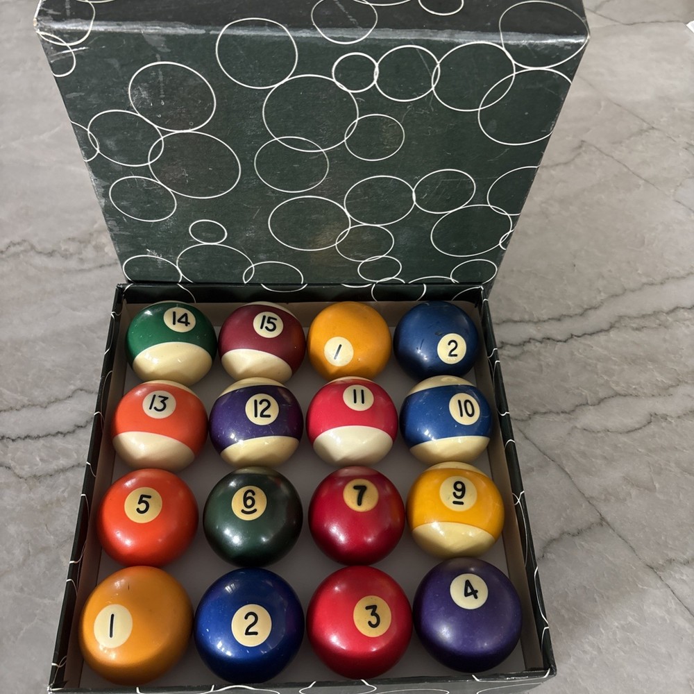 Vintage Balls Missing 8 And Cue.