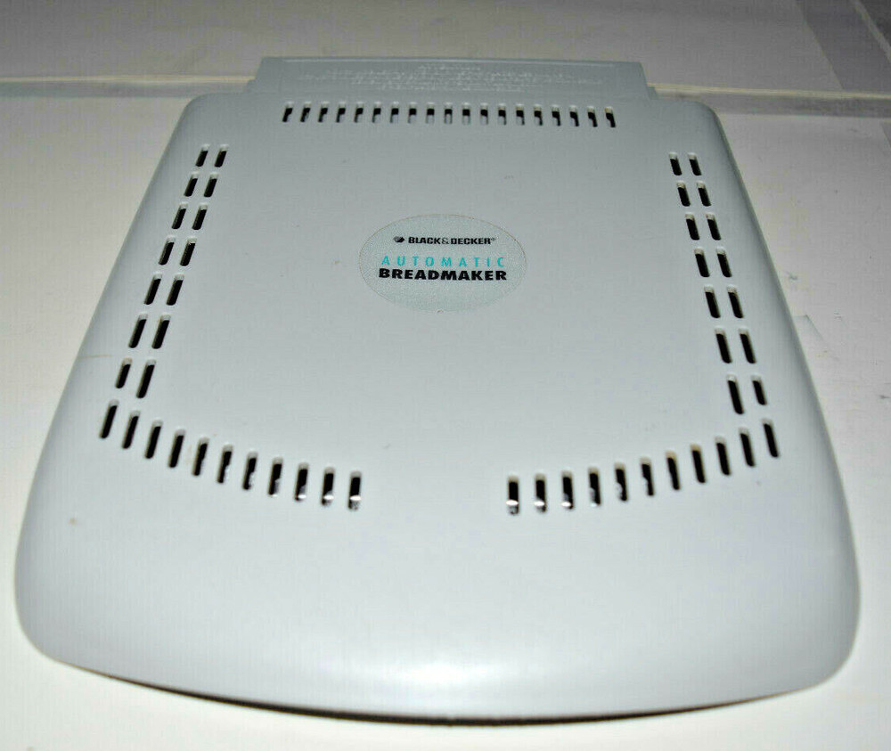 Black & Decker Automatic Breadmaker Bread Baking Machine B1500 cover/lid