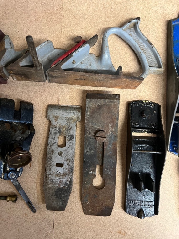 ASSORTED SPARE PARTS FOR WOODWORKING PLANES
