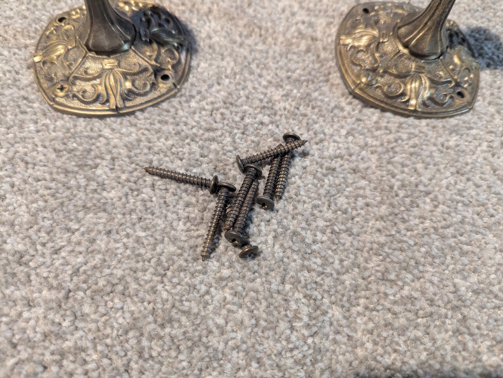 Franklin Vintage Metal Towel Bar Holder End Caps, 4-Piece