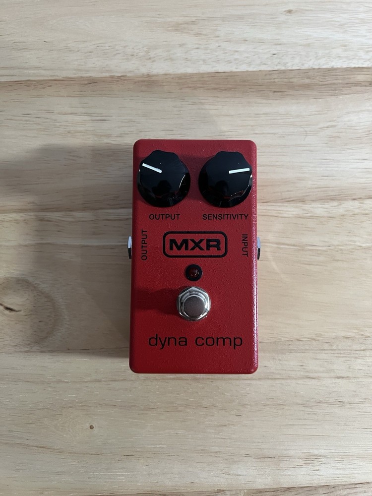 MXR M102 Dyna Comp Guitar Compressor Effects Pedal Pre-owned