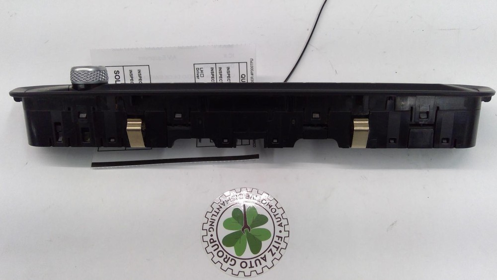 BMW 430 RADIO DECK SWITCH PANEL MEMORY BUTTONS 5A47C60-01