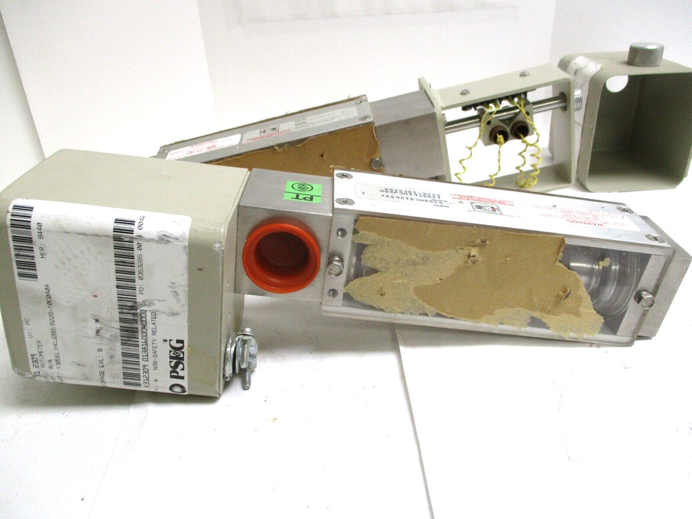 BROOKS INSTRUMENTS VARIABLE AREA FLOW METER, 1305EL1HCJ2BB/6226-10C0A0A, 1" FNPT