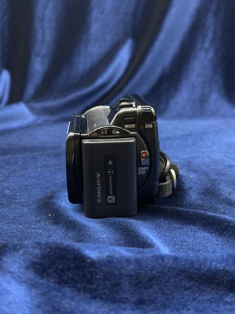 Sony Handycam HDR-XR155 Working