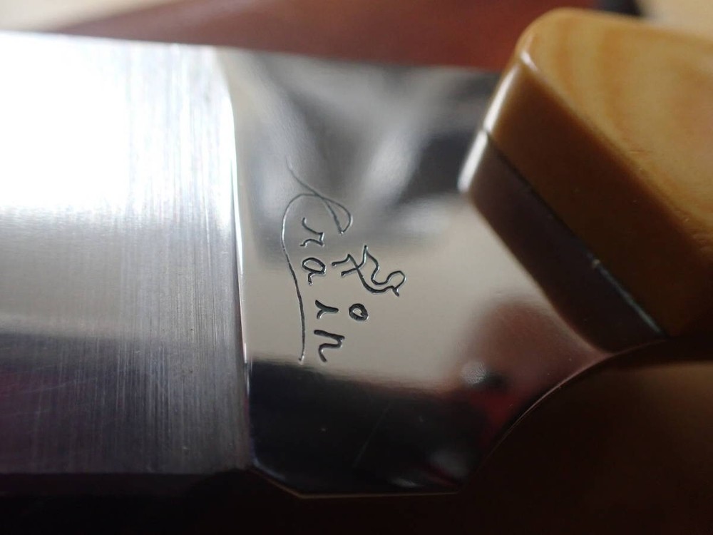 Jack crain sheath knife scrimshaw without box