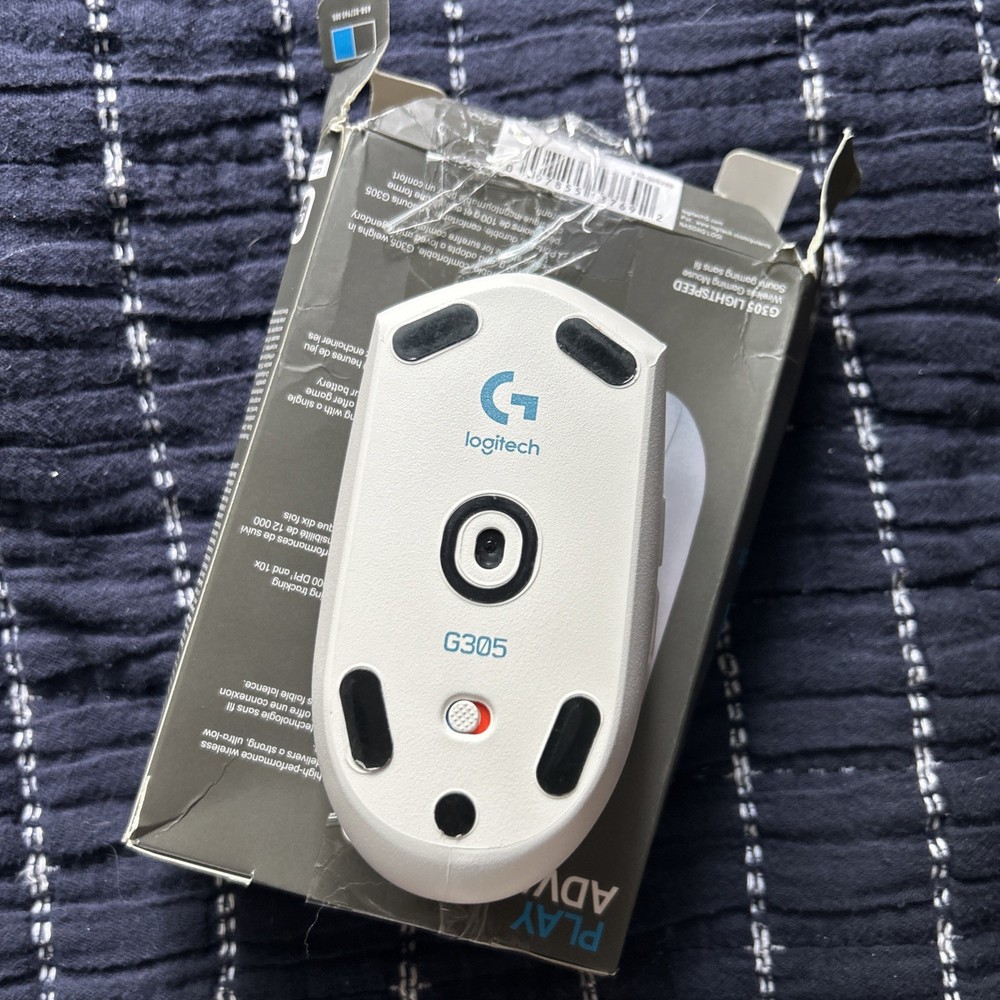 Logitech G305 Lightspeed Wireless Gaming Mouse 12000 DPI White