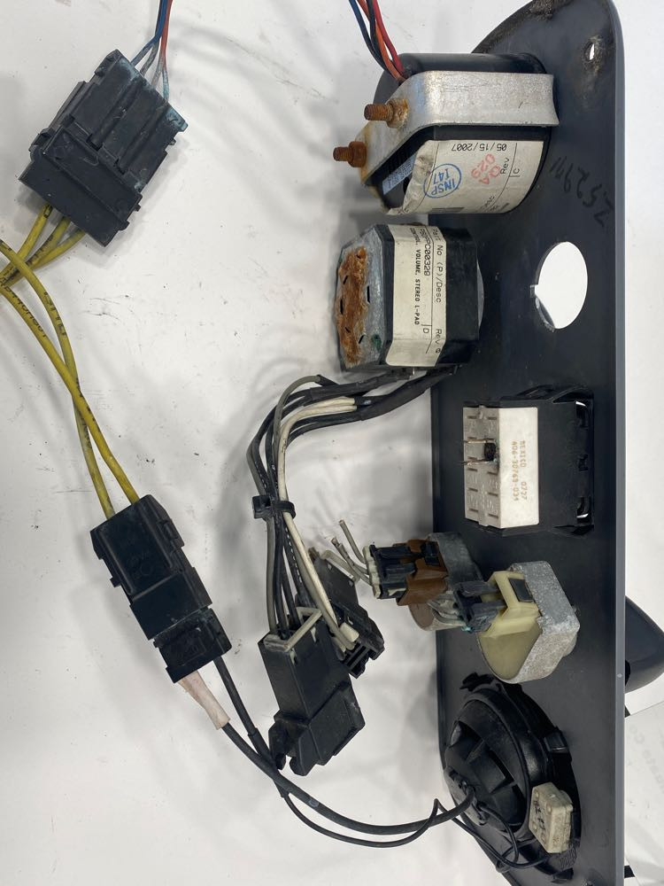 Freightliner Columbia Climate Control (718-10741)