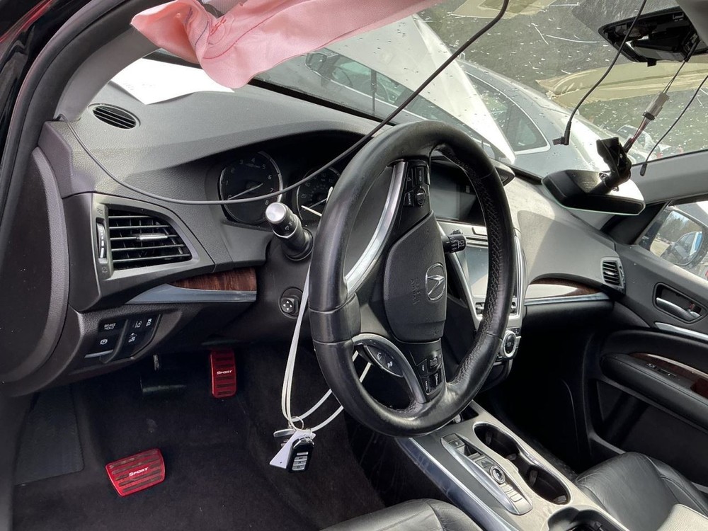 MDX 2020 Glove Box 5000588