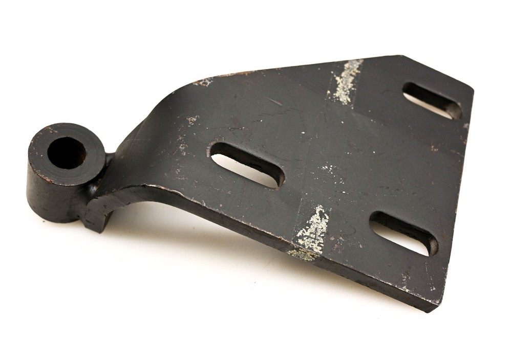 Mack 4QM362A Hinge Bracket NOS