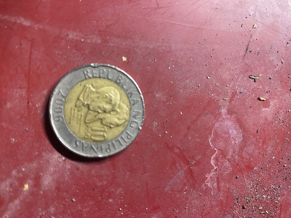 2006 Philippines 10 Piso Bimetallic