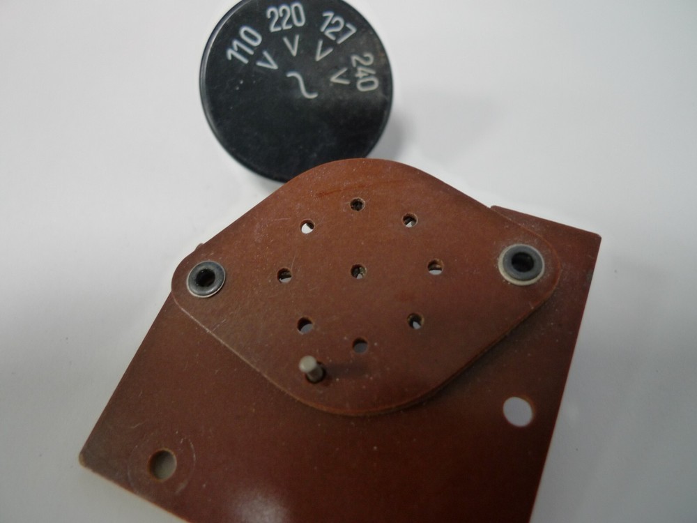 Switch Rotary Selection Switch 110V AC 240VAC Poss Bulgin