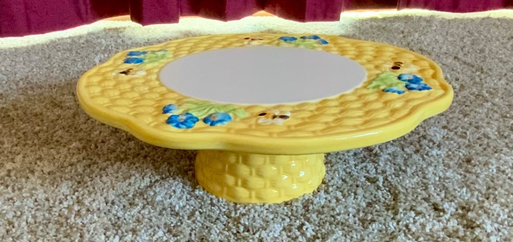 Yellow Honey Bee / Blue Flowers Ceramic Cake Stand - 10”