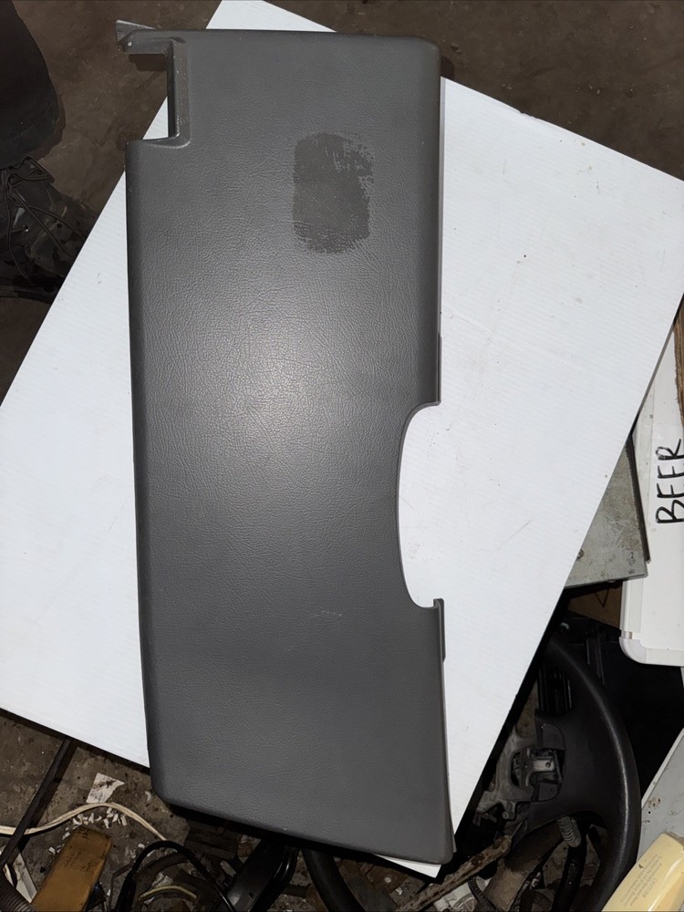 ⭐️99-07 Ford Econoline E150 E250 E350 Driver Left Lower Dash Knee Panel