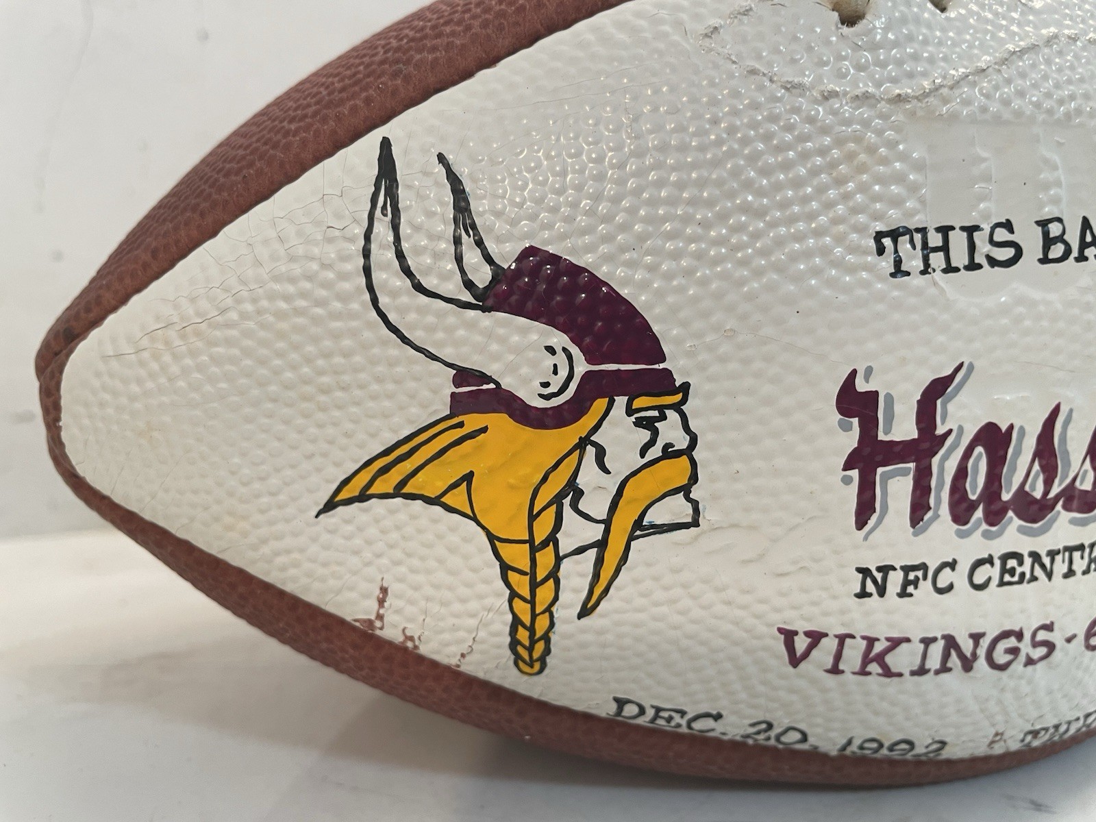 Minnesota Vikings Hassan Jones Presentation Game Used Ball Division Champs 1992