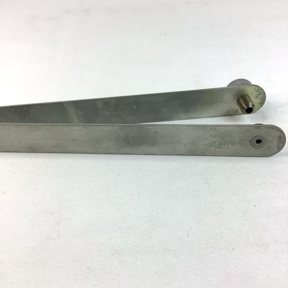 Dritz Pattern Perforator Vintage Sewing Tool Cuts Holes In Printed Patterns