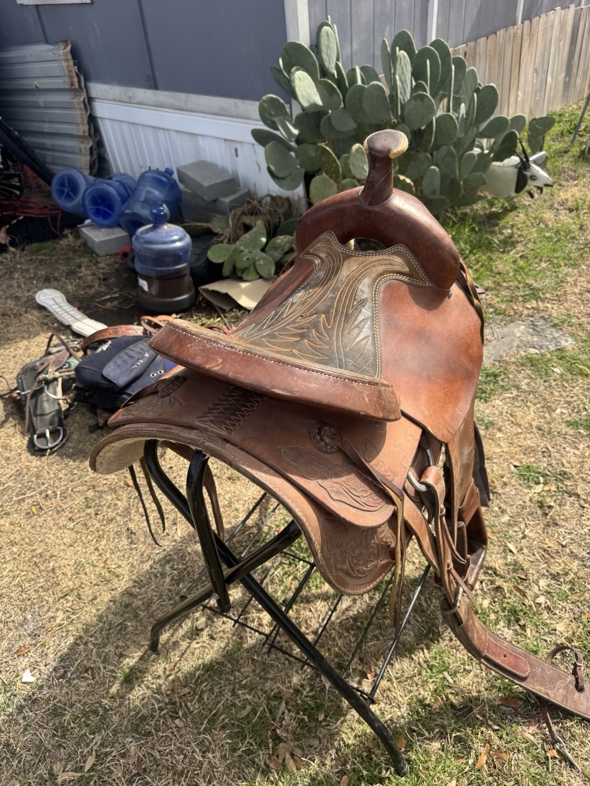 Hand Made by Doyle Horton Western Saddle Tooled Leather Collectible