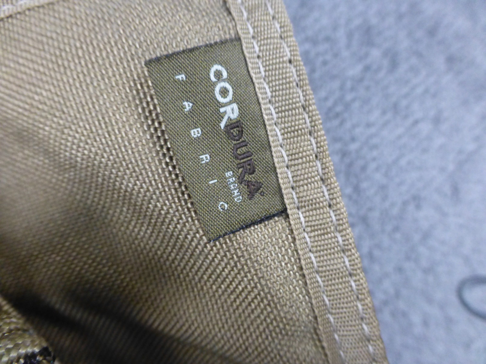 VANQUEST Tolcat VPacker EDC Every Day Carry Pack Sling Army Green