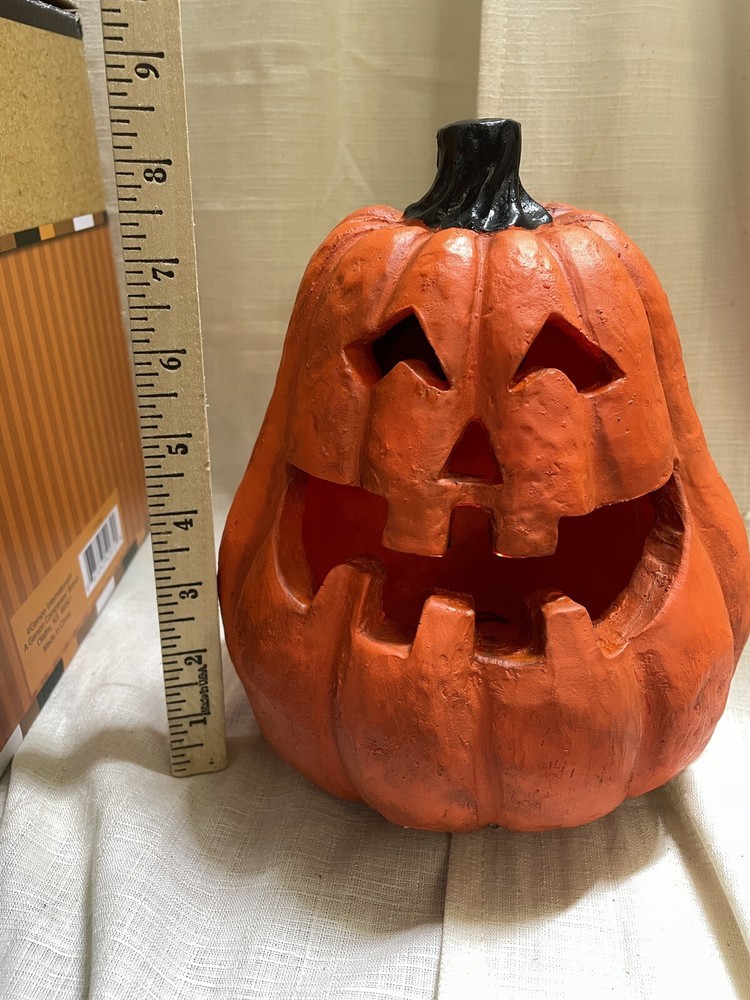 Gerson Wireless Bluetooth Speaker Pumpkin Great for Halloween!