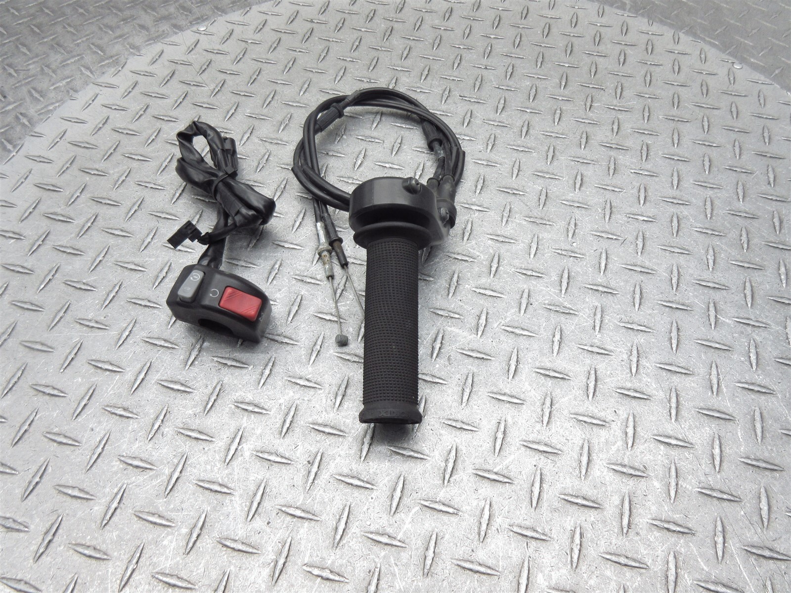 2013 13-16 Kawasaki ZX636 ZX6R Ninja 636 Right Switch Throttle Control Cable