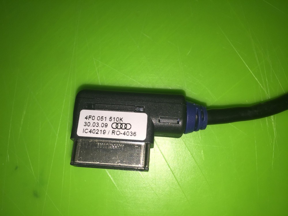 2013 Audi A5 Q5 OEM Auxiliary Cable 4F0051510k
