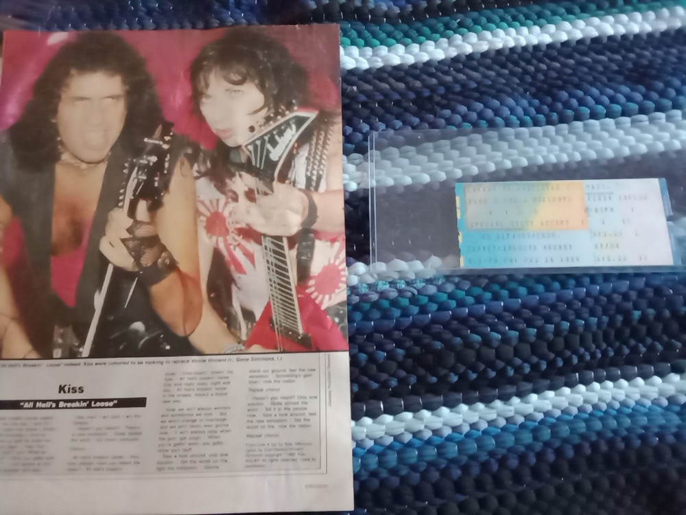 Kiss 💋 Ticket Stub History Lick It Up Tour, 2-24-84, With Accept, Worcester Mas