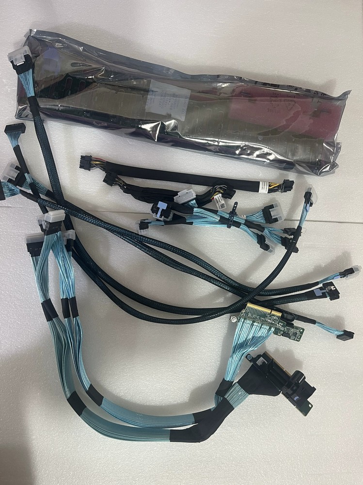 Dell R7525 24 * 2.5 NVMe Backplane with Data Cable