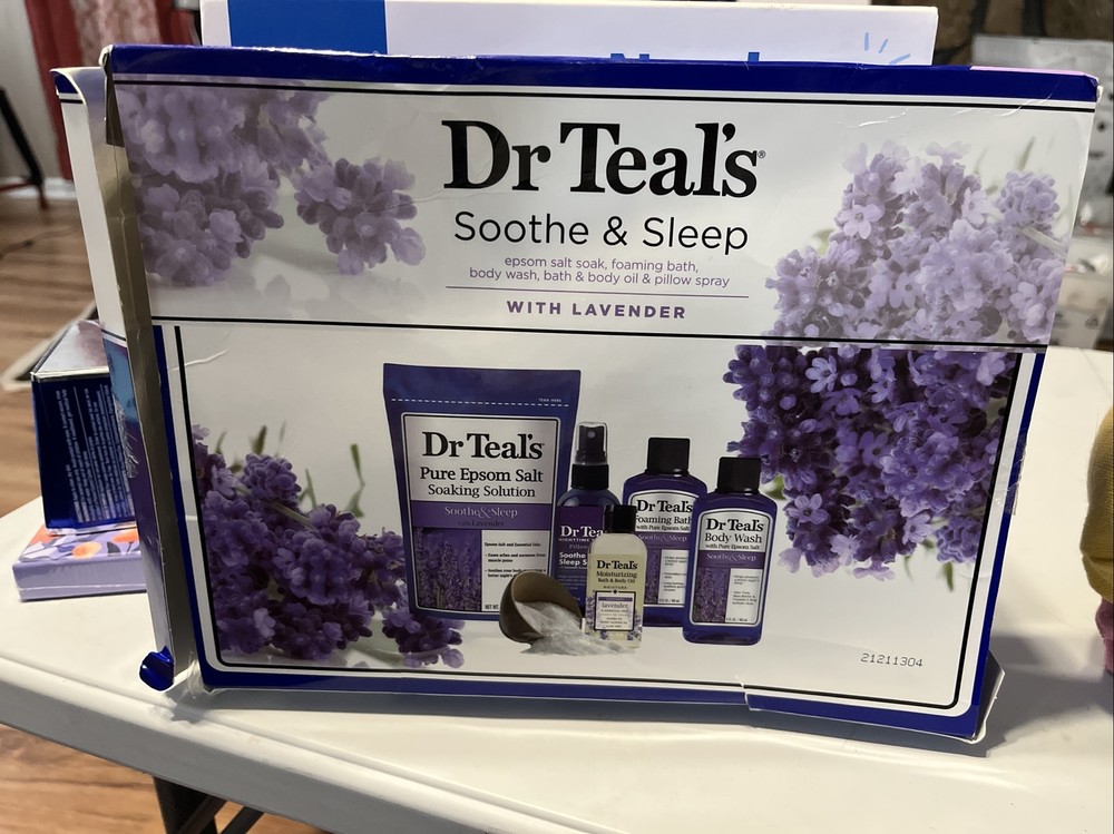 Dr Teal’s Sooth & Sleep 5 pc Set With Lavender