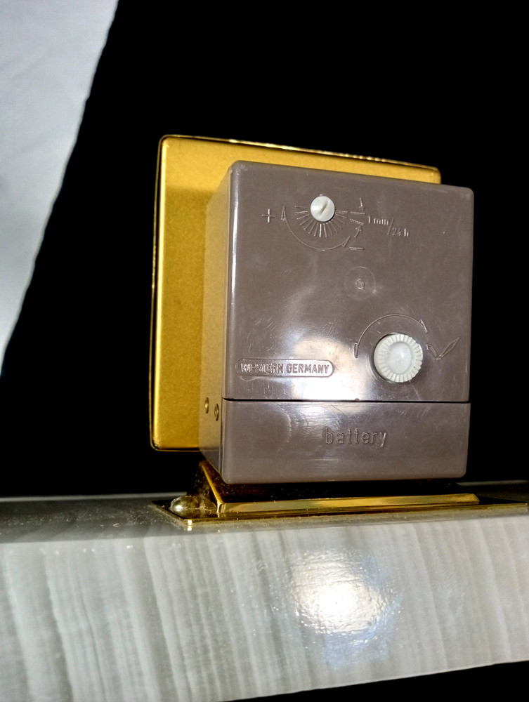 Florn Desk Clock Pen Holder Onyx Base