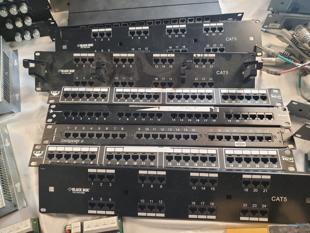 StudioHub Broadcast Audio System Lot Tested Rack Units Panels Modules CAT5