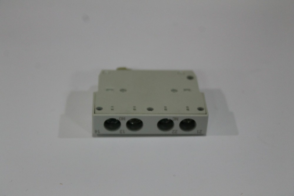 SIEMENS 3RV1901-1E AUXILIARY SWITCH