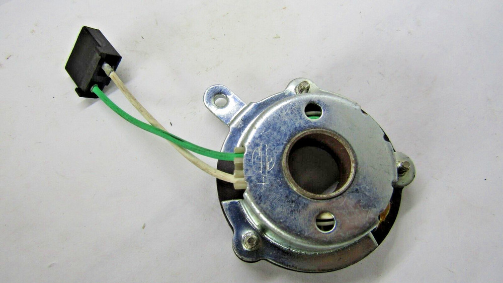 Standard LX303 Distributor Ignition Pickup Coil