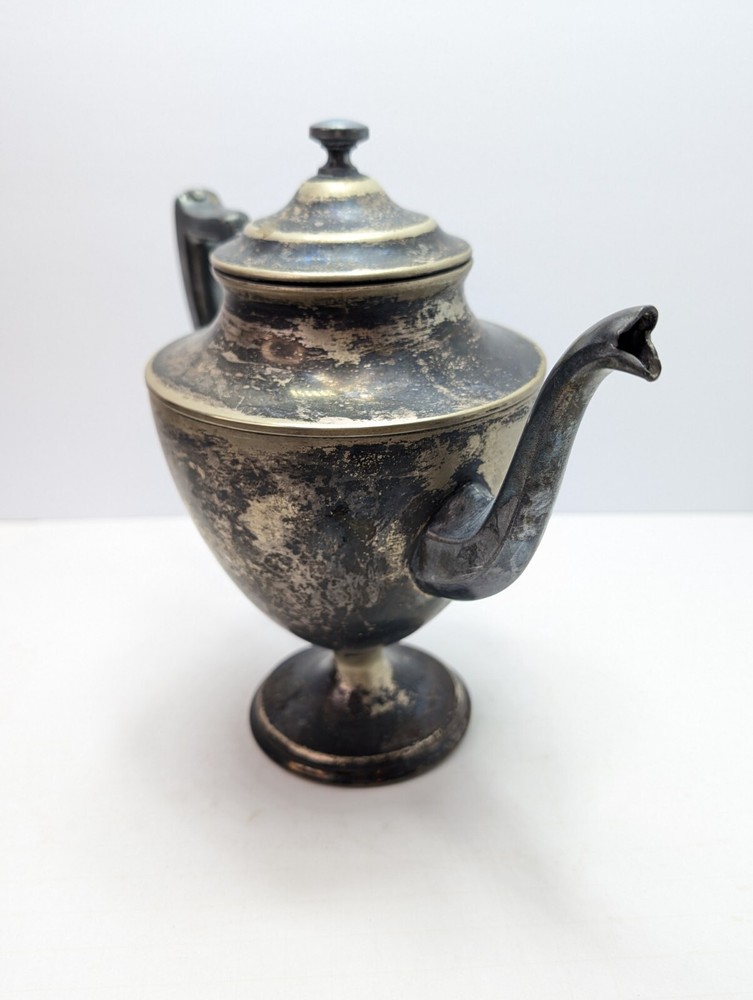 ANTIQUE VAN BERGH SILVER CO NICKLE SILVER TEA POT SILVER PLATED "VB(C) NS 518"