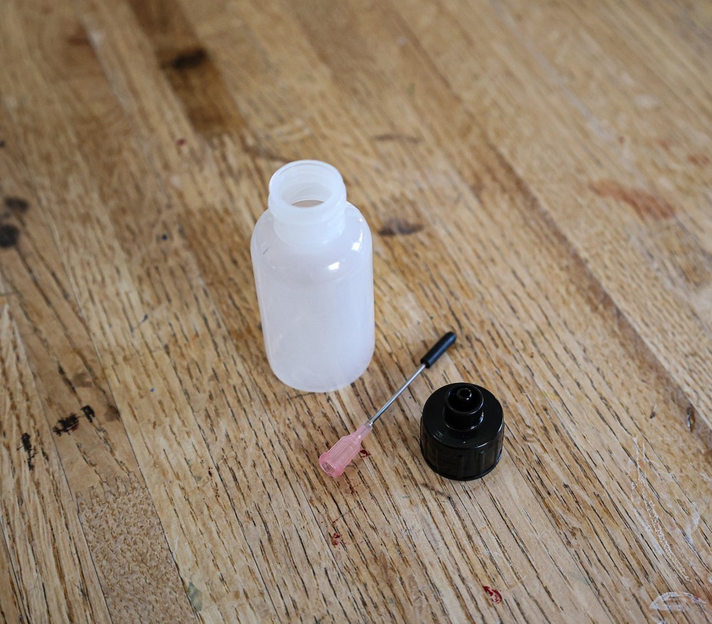 1oz Precision Squeeze Bottles, 10Pcs Long Needle - Small with tip 30ml