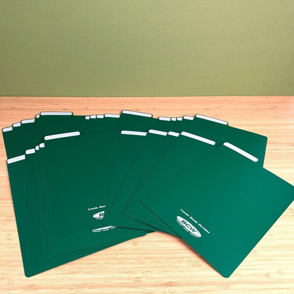 Space-Saving Creased Tab Comic Dividers - 25 Pack