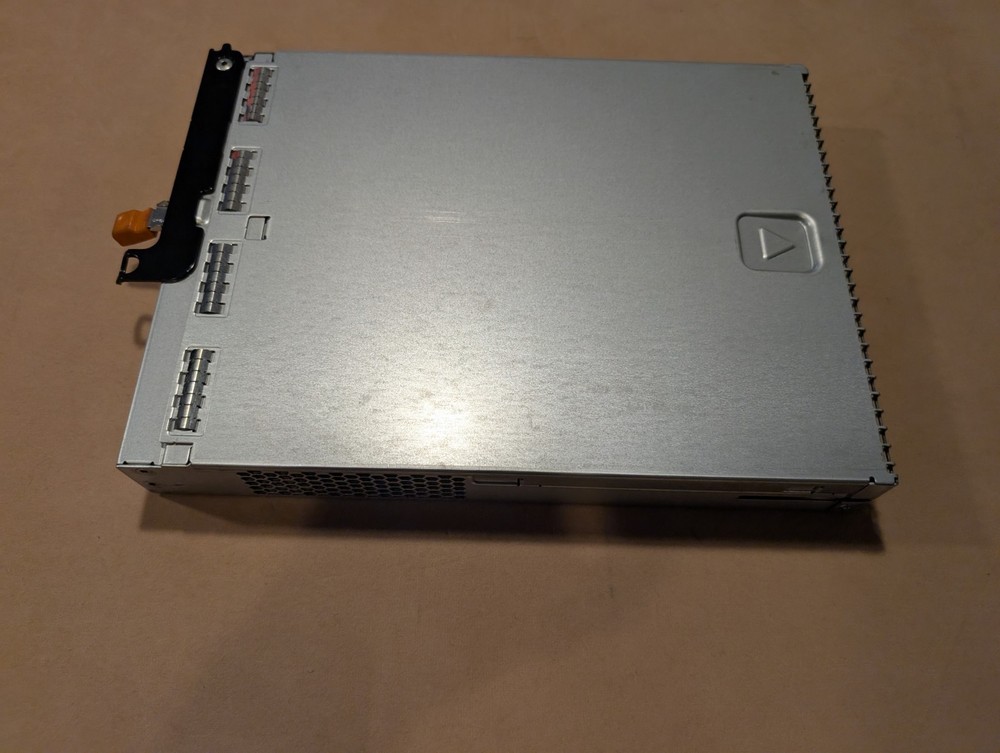 DELL POWERVAULT MD32 E02M ISCSI SAS 0770D8 4PORT RAID CONTROLLER MODULE T