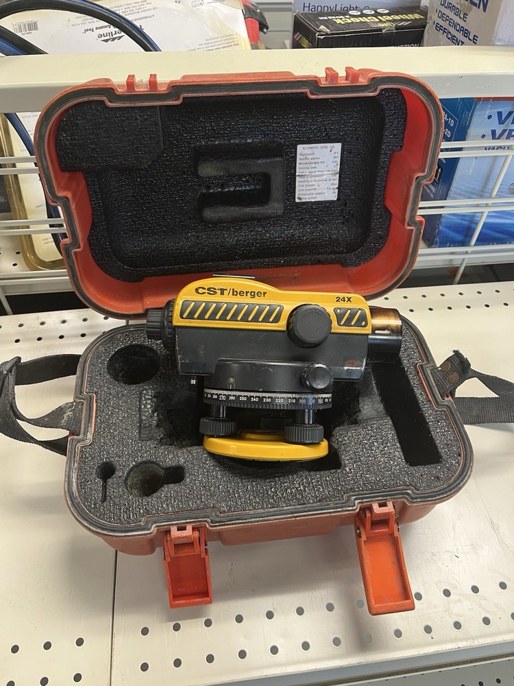 CST/Berger 24X Automatic  Level w/Hard Case