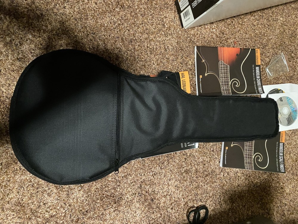 Hal Leonard Mandolin Starter Pack