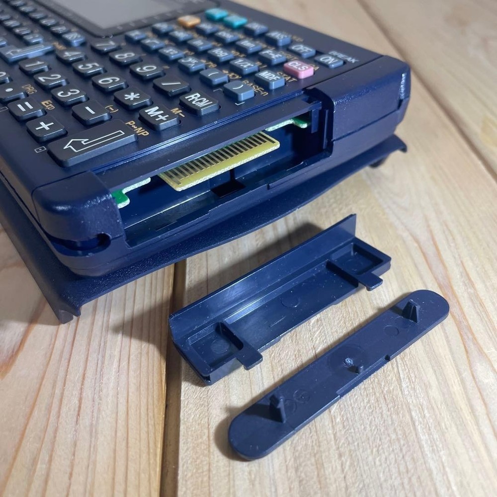 SHARP PC-G850VS Pocket Computer