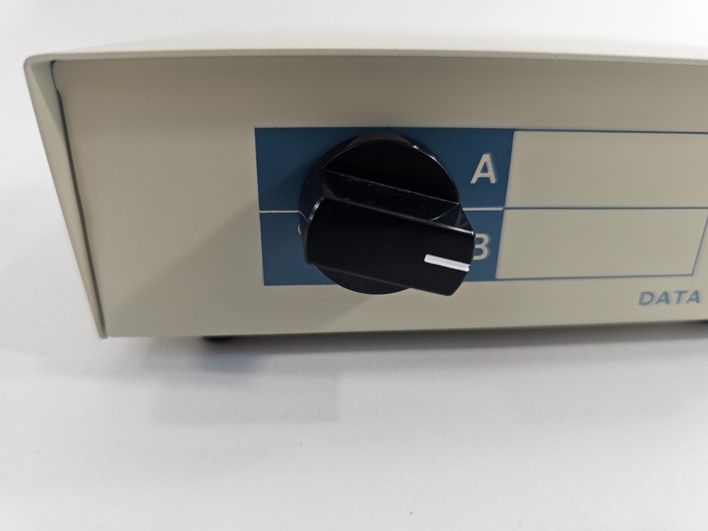 Manual DB-25 A/B Data Switch Box - Parallel Port Selector - Power-Free - Tested