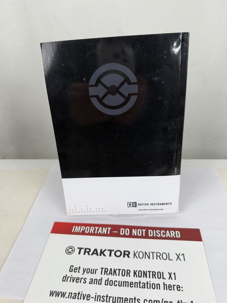 Traktor Kontrol X1 Getting Started Guide - book only
