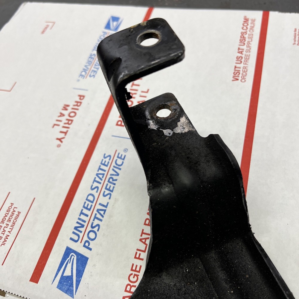Mercruiser engine bracket
