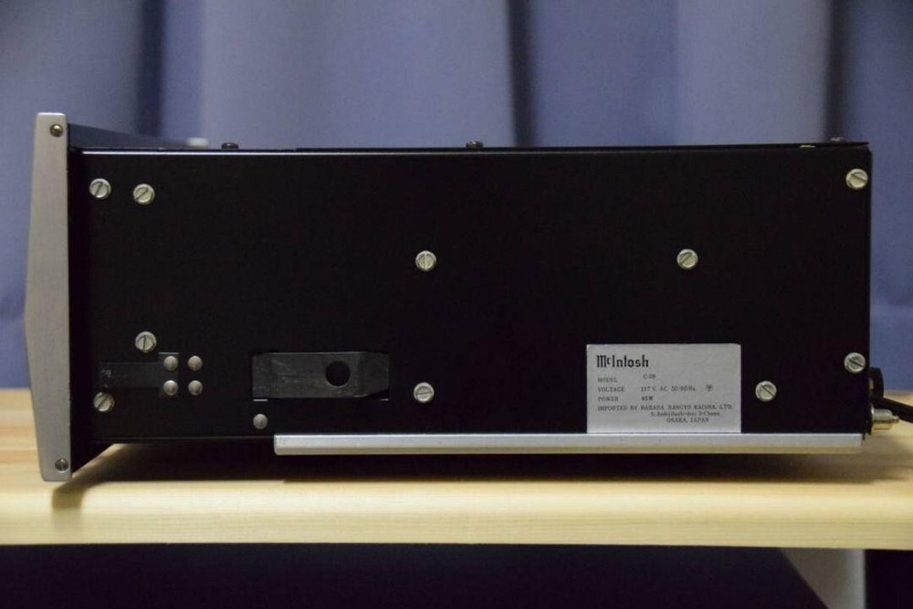 Mcintosh C28 Preamplifier