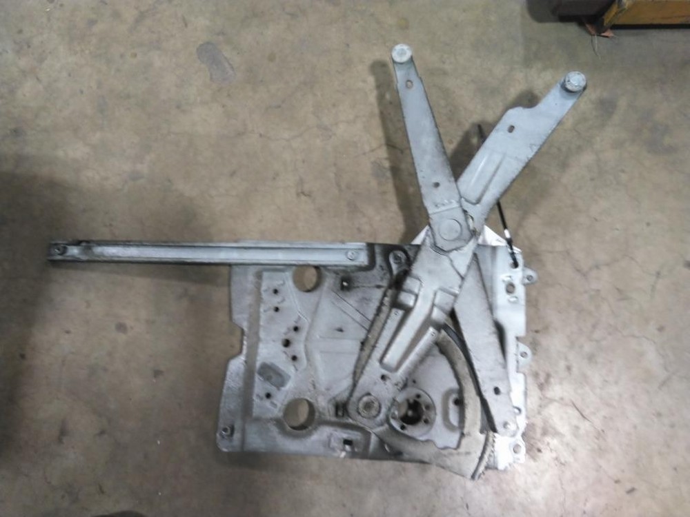 For 2005 VOLVO VNL WINDOW REGULATOR Right , MD