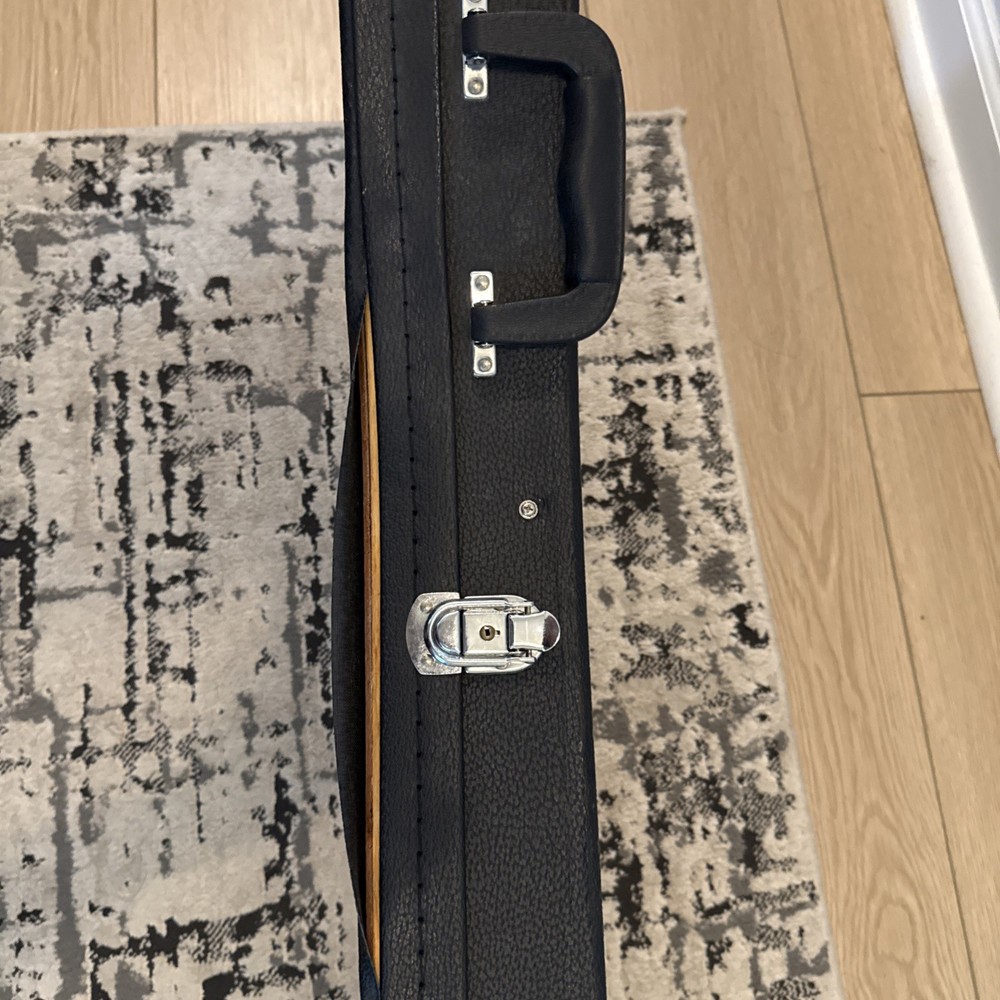 Stagg Flying V Guitar Hardshell Case Black 50”x21”