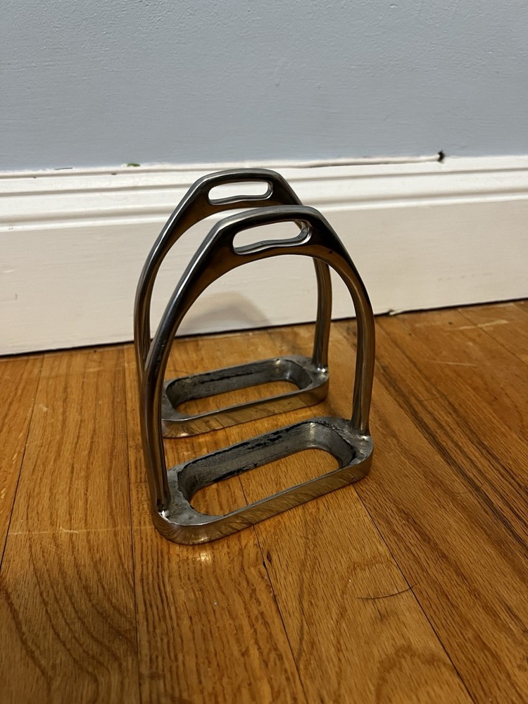 Metal Stirrups Irons