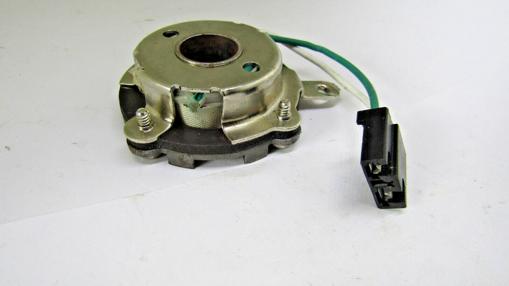 Standard LX303 Distributor Ignition Pickup Coil